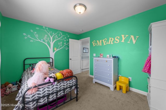 100 Forerunner Court, New Bern, NC 28562