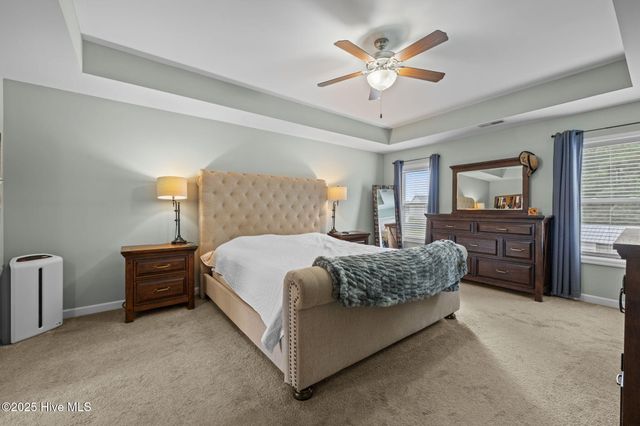 100 Forerunner Court, New Bern, NC 28562