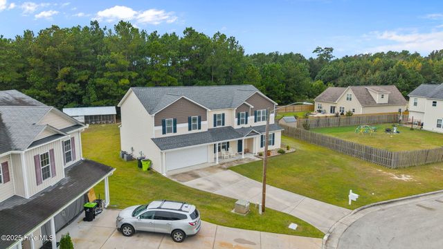 100 Forerunner Court, New Bern, NC 28562