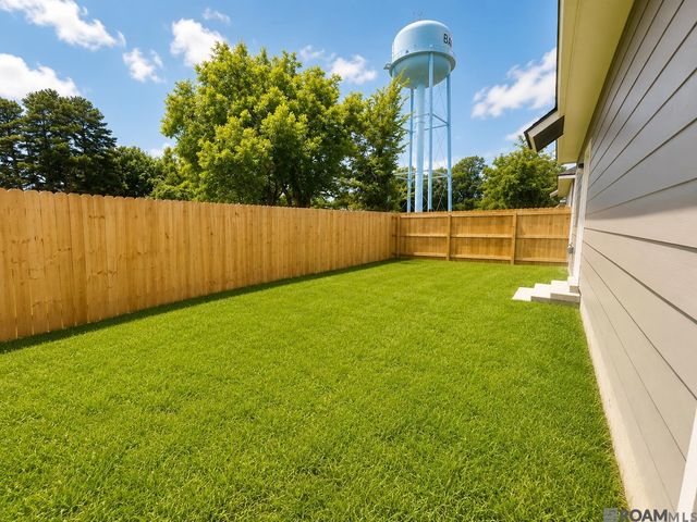3252 Jackson St, Baker, LA 70714