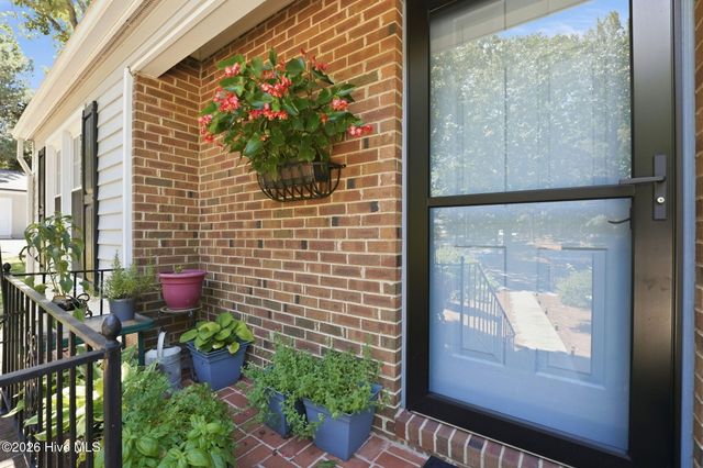 138 Overlook Drive, West End, NC 27376
