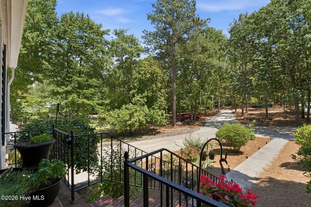 138 Overlook Drive, West End, NC 27376