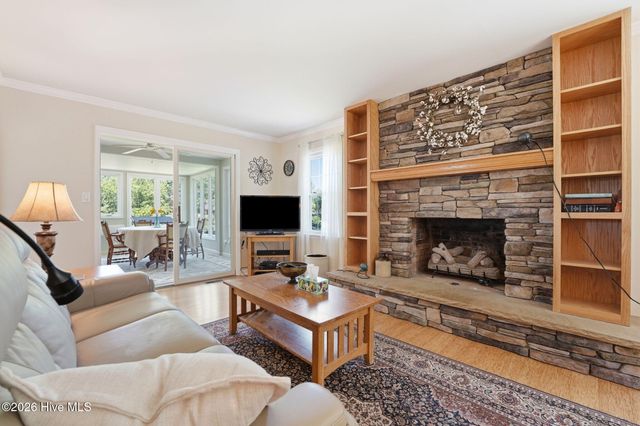 138 Overlook Drive, West End, NC 27376