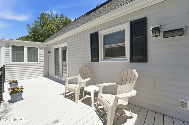 138 Overlook Drive, West End, NC 27376