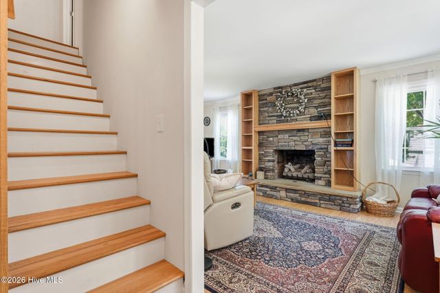 138 Overlook Drive, West End, NC 27376