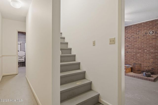 138 Overlook Drive, West End, NC 27376