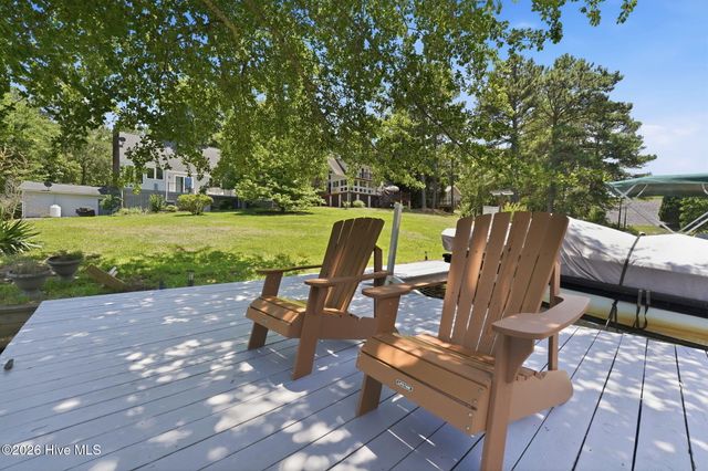 138 Overlook Drive, West End, NC 27376