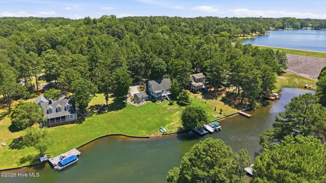 138 Overlook Drive, West End, NC 27376