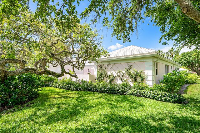 4419 E Sanderling Cir, Boynton Beach, FL 33436