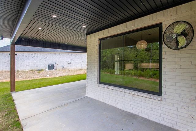8032 Creek Rock, Alexander, AR 72002