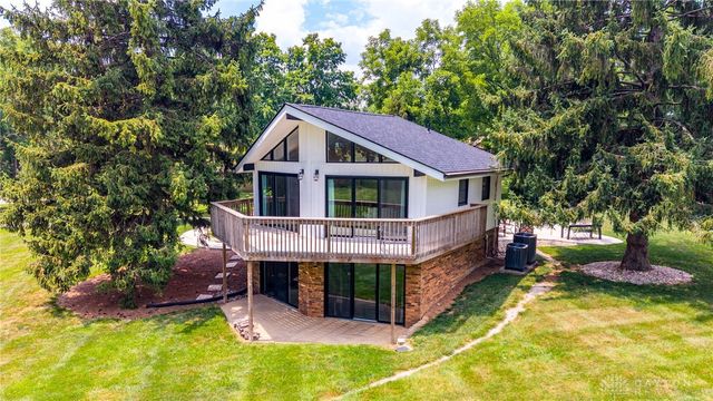 1394 Kirby Road, Turtlecreek Twp, OH 45036