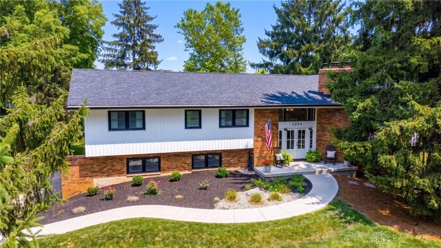 1394 Kirby Road, Turtlecreek Twp, OH 45036