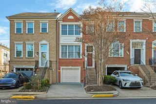12025 EDGEMERE CIR, Reston, VA 20190