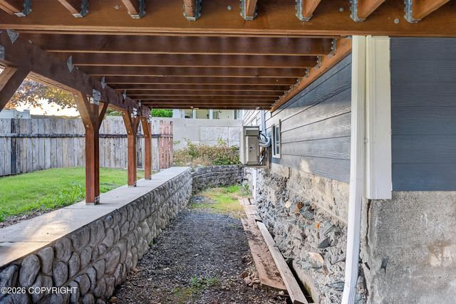 3839 Baranof Avenue, Ketchikan, AK 99901