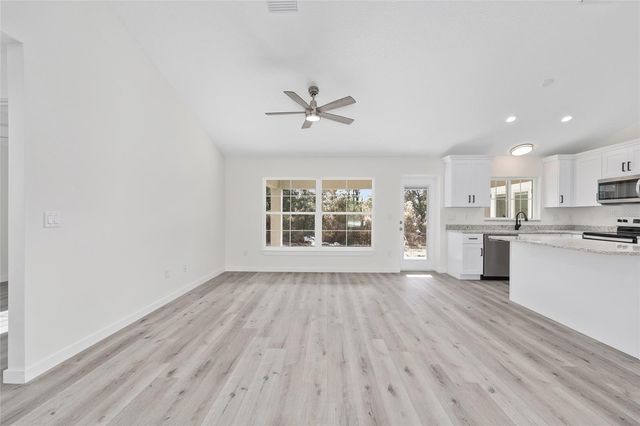 8106 N VOYAGER DRIVE, Citrus Springs, FL 34433