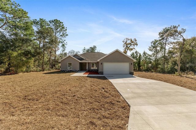 8106 N VOYAGER DRIVE, Citrus Springs, FL 34433