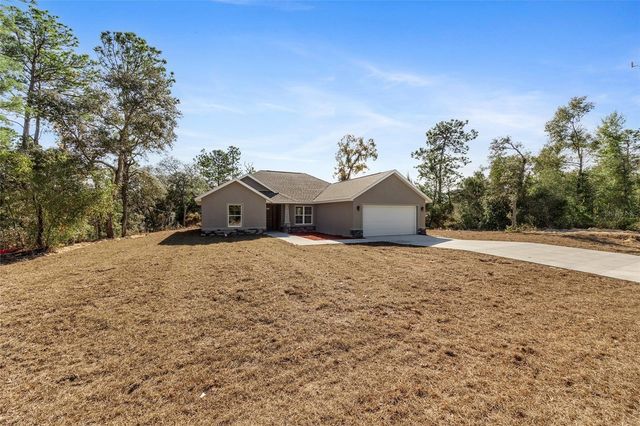 8106 N VOYAGER DRIVE, Citrus Springs, FL 34433