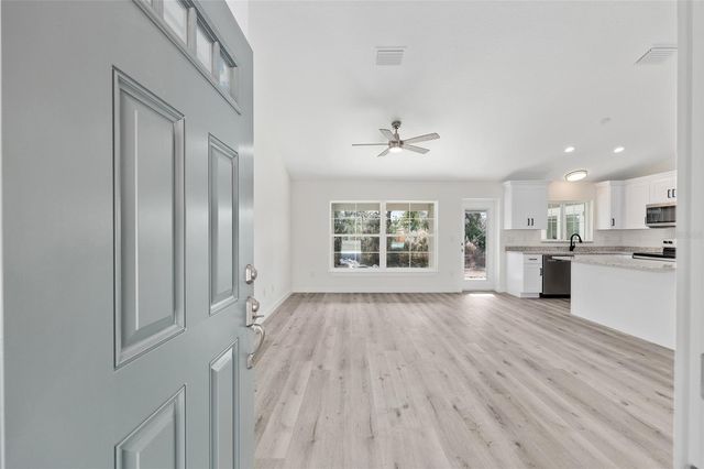 8106 N VOYAGER DRIVE, Citrus Springs, FL 34433