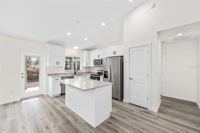 8106 N VOYAGER DRIVE, Citrus Springs, FL 34433