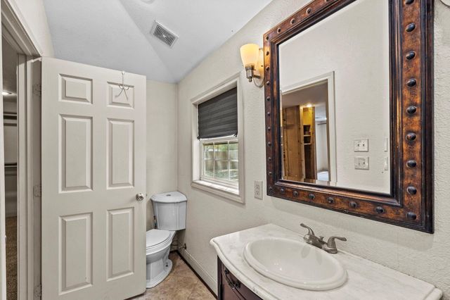 7117 Avenue D, Santa Fe, TX 77510