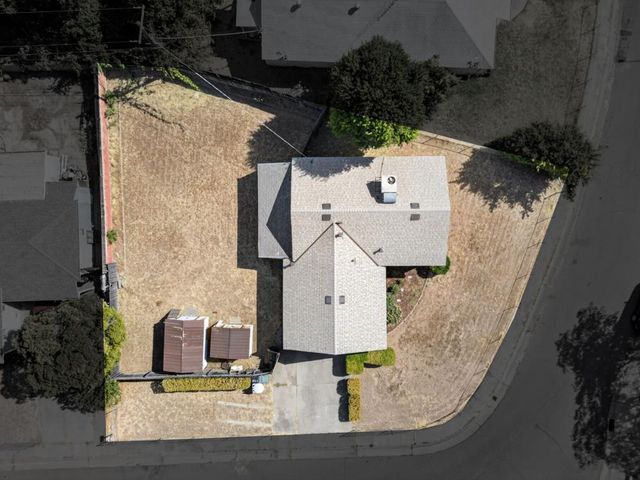 5800 San Ardo Way, North Highlands, CA 95660