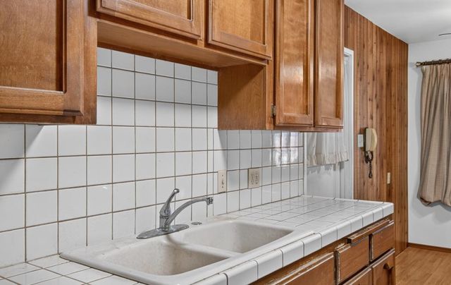 5800 San Ardo Way, North Highlands, CA 95660