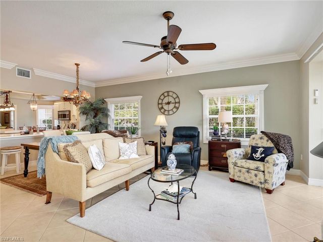 8138 SARATOGA DR # 2201, Naples, FL 34113