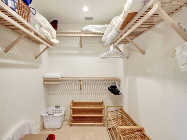 8138 SARATOGA DR # 2201, Naples, FL 34113