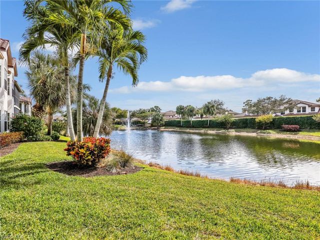 8138 SARATOGA DR # 2201, Naples, FL 34113