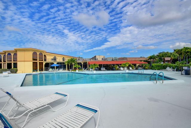 3597 Birdie Drive 604 C, Lake Worth, FL 33467