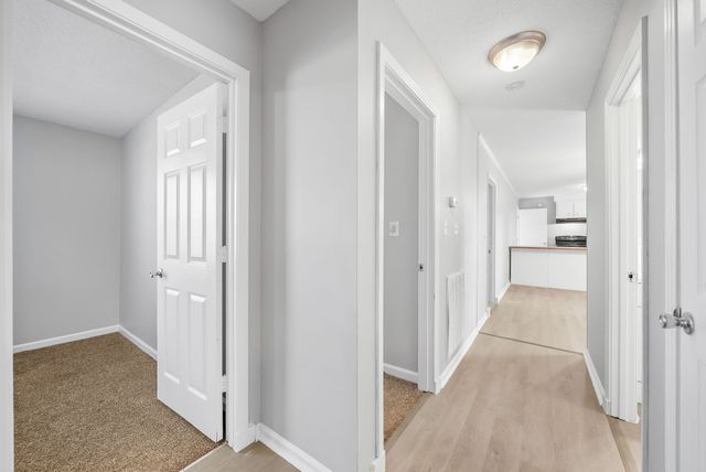 512 Yvonne Dr, Clarksville, TN 37042