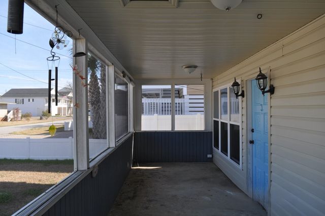 407 29th Ave. N, North Myrtle Beach, SC 29582