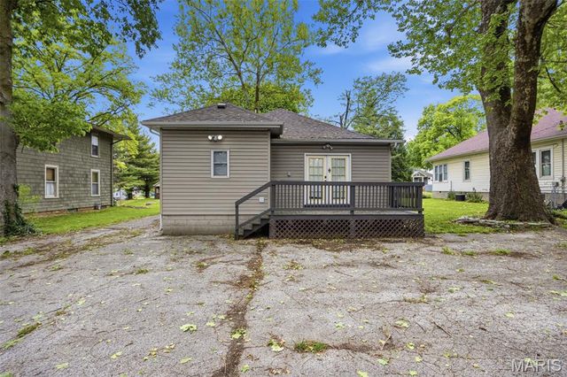 3024 Brown Street, Alton, IL 62002