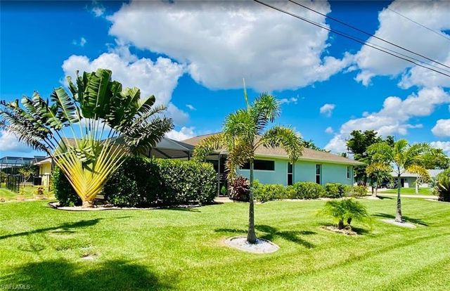 1102 El Dorado PKWY W, Cape Coral, FL 33914