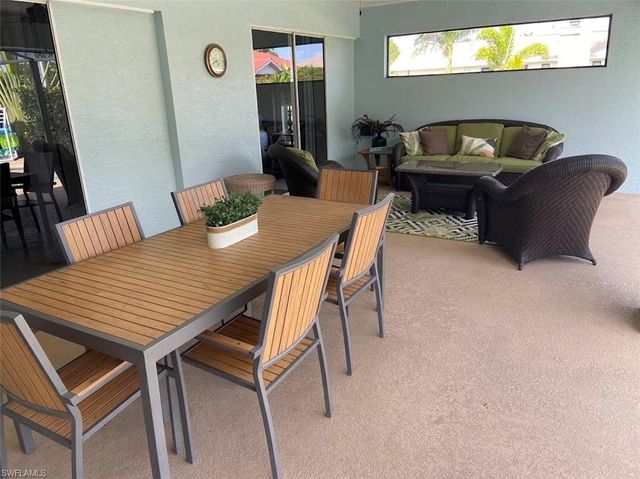 1102 El Dorado PKWY W, Cape Coral, FL 33914