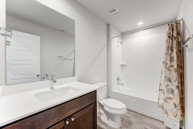 2824 Wingmore Lane, Houston, TX 77047