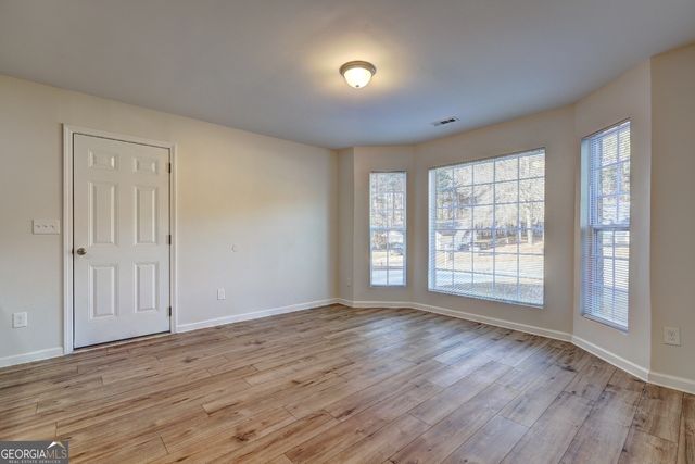 17 Carey Court, Grantville, GA 30220