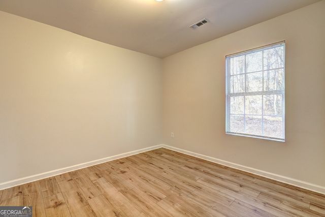 17 Carey Court, Grantville, GA 30220