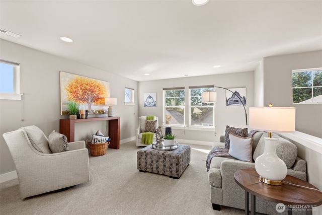 610 Field Place NE, Renton, WA 98059