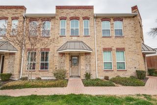 223 Belleville Drive, Lewisville, TX 75057