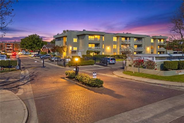 1040 E Washington, Escondido, CA 92025