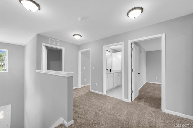 5224 Farmridge Lane, Grand Blanc, MI 48439