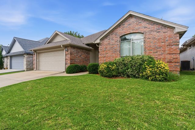 1712 Sully Court, Stephenville, TX 76401
