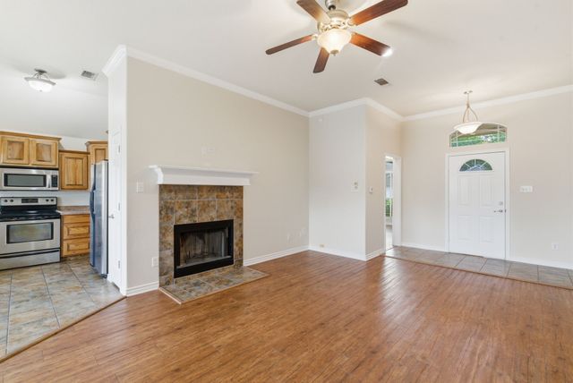 1712 Sully Court, Stephenville, TX 76401