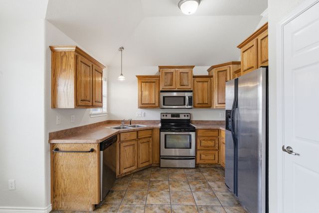 1712 Sully Court, Stephenville, TX 76401