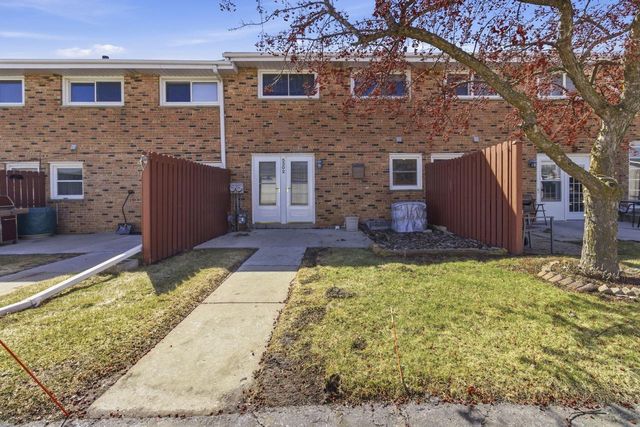 5302 Athens AVENUE, Racine, WI 53406