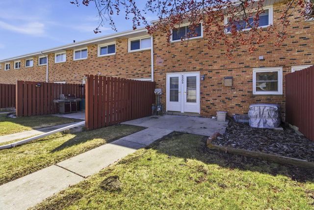 5302 Athens AVENUE, Racine, WI 53406