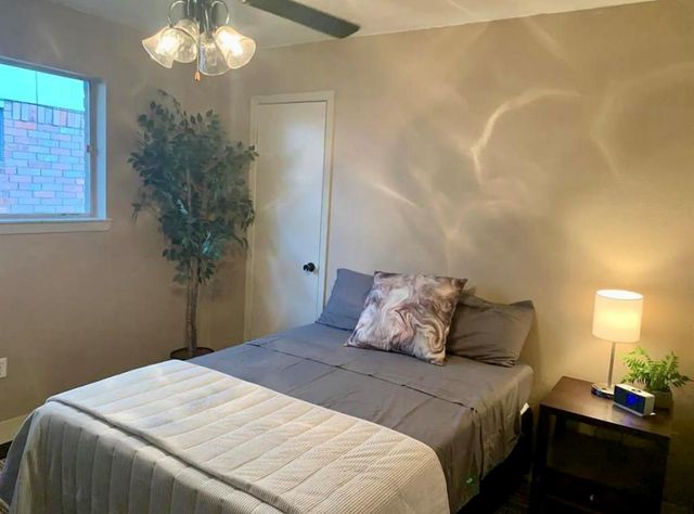 2406 Strait Lane, Houston, TX 77084