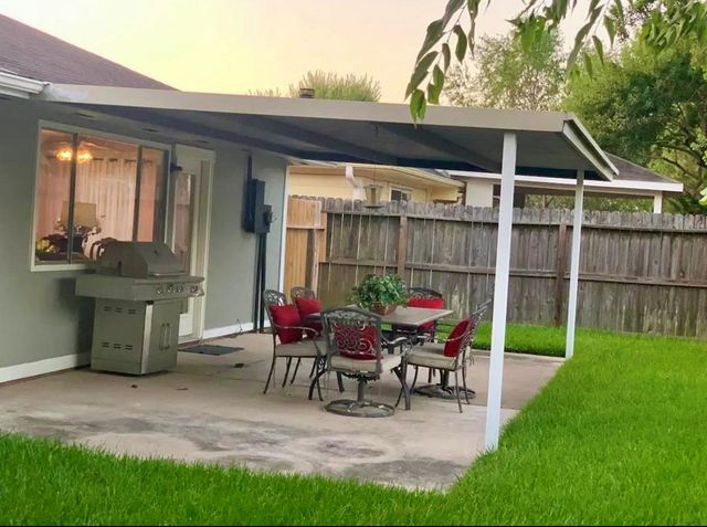 2406 Strait Lane, Houston, TX 77084