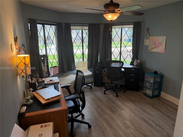 15705 SW 7th Pl, Sunrise, FL 33326